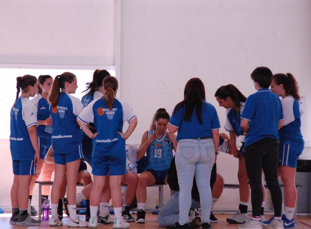 Cadet03fem-cbcornella-boet