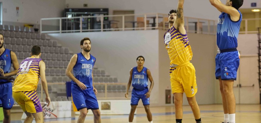 CB CORNELLÀ – UE MATARÓ | ELS BLAUS ES DESFAN A PARTIR D’UN CONTUNDENT SEGON QUART RIVAL